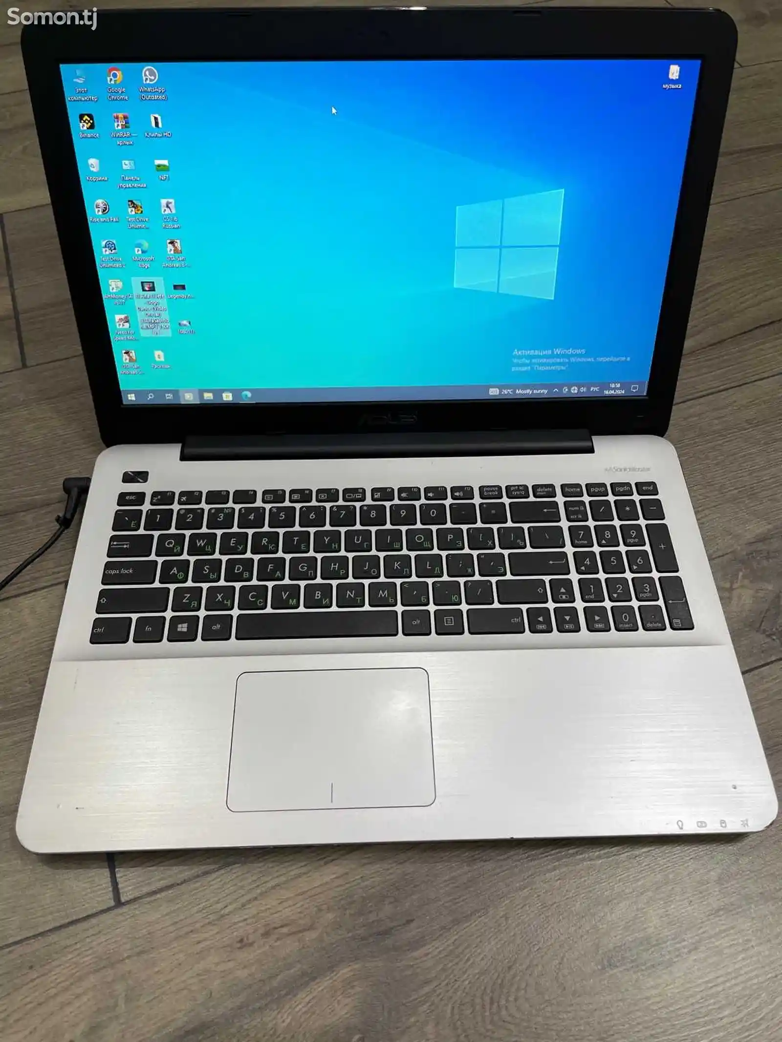 Ноутбук ASUS-10
