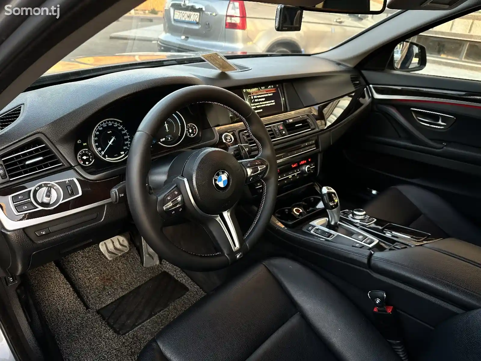 BMW 5 series, 2013-9