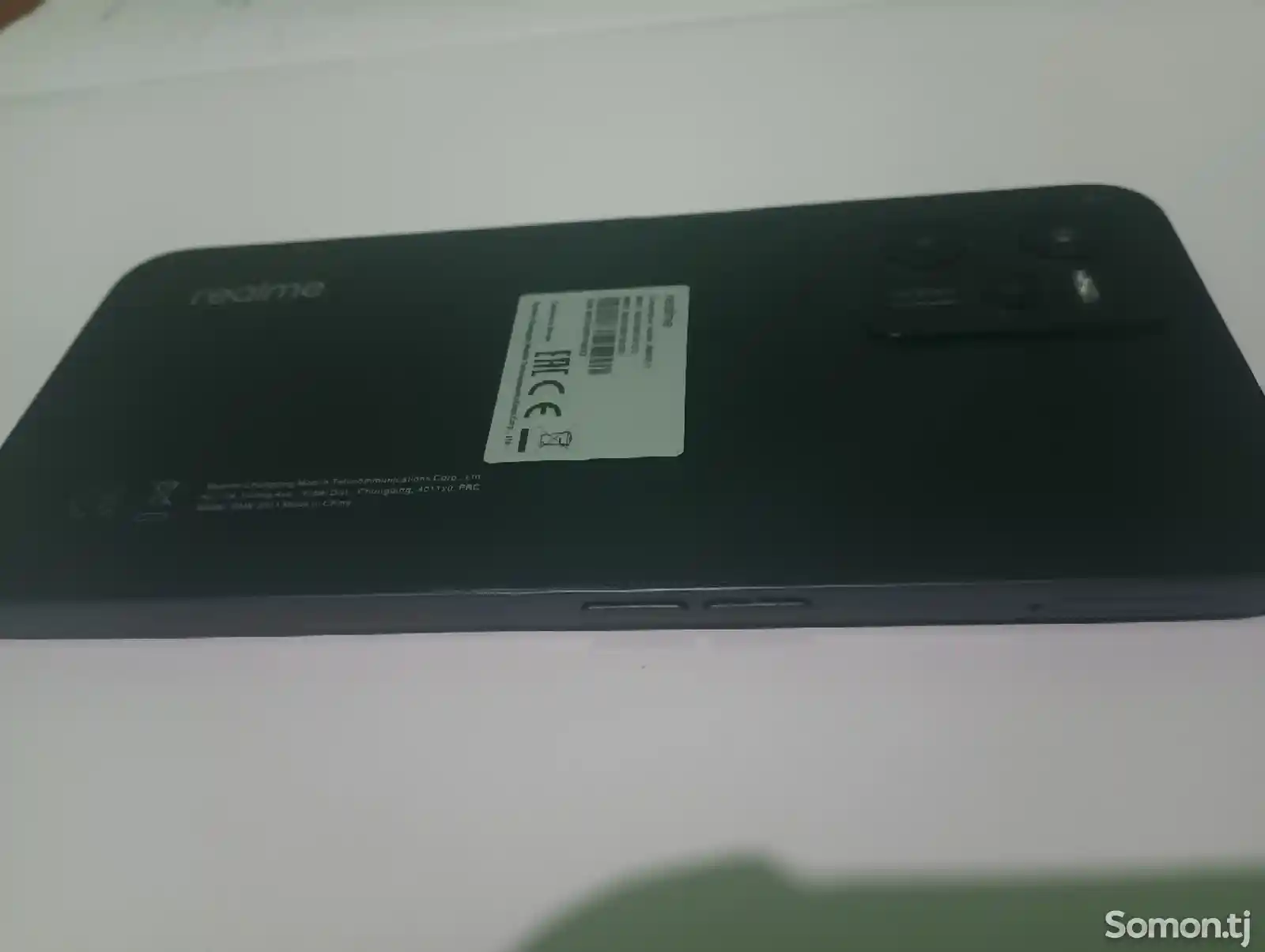 Realme C35-4