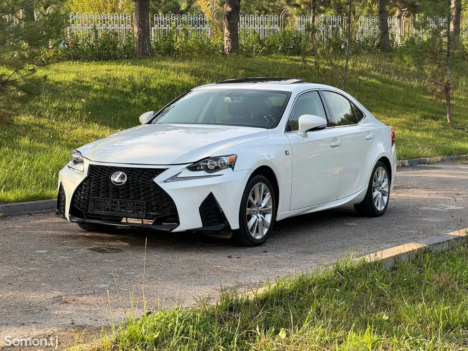 Lexus IS series, 2016-3