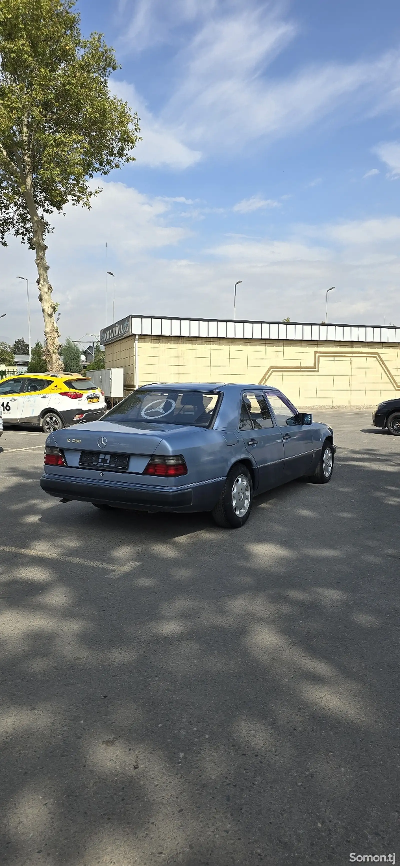 Mercedes-Benz W124, 1992-3