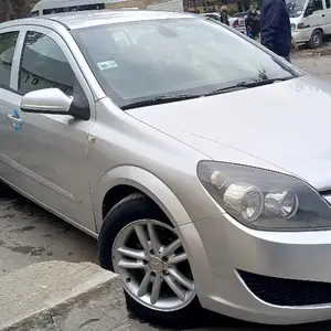 Opel Astra H, 2008