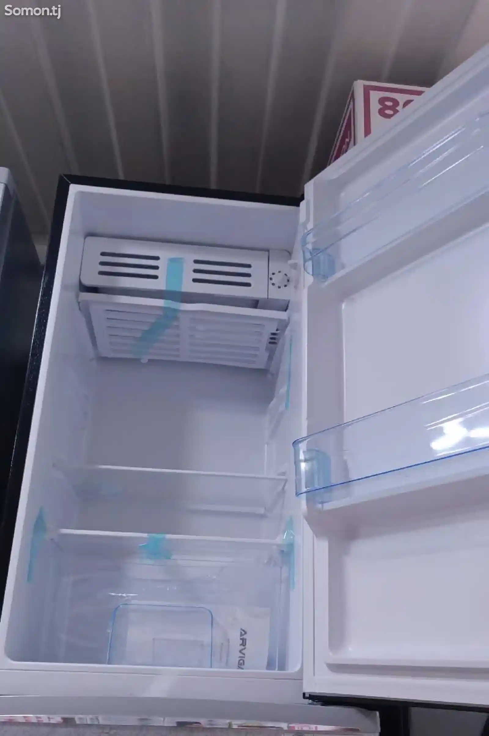 Холодильник Arviga-2