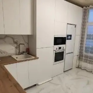 2-комн. квартира, 3 этаж, 86 м², Центр, Дом печати