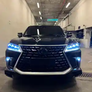 Lexus LX series, 2017