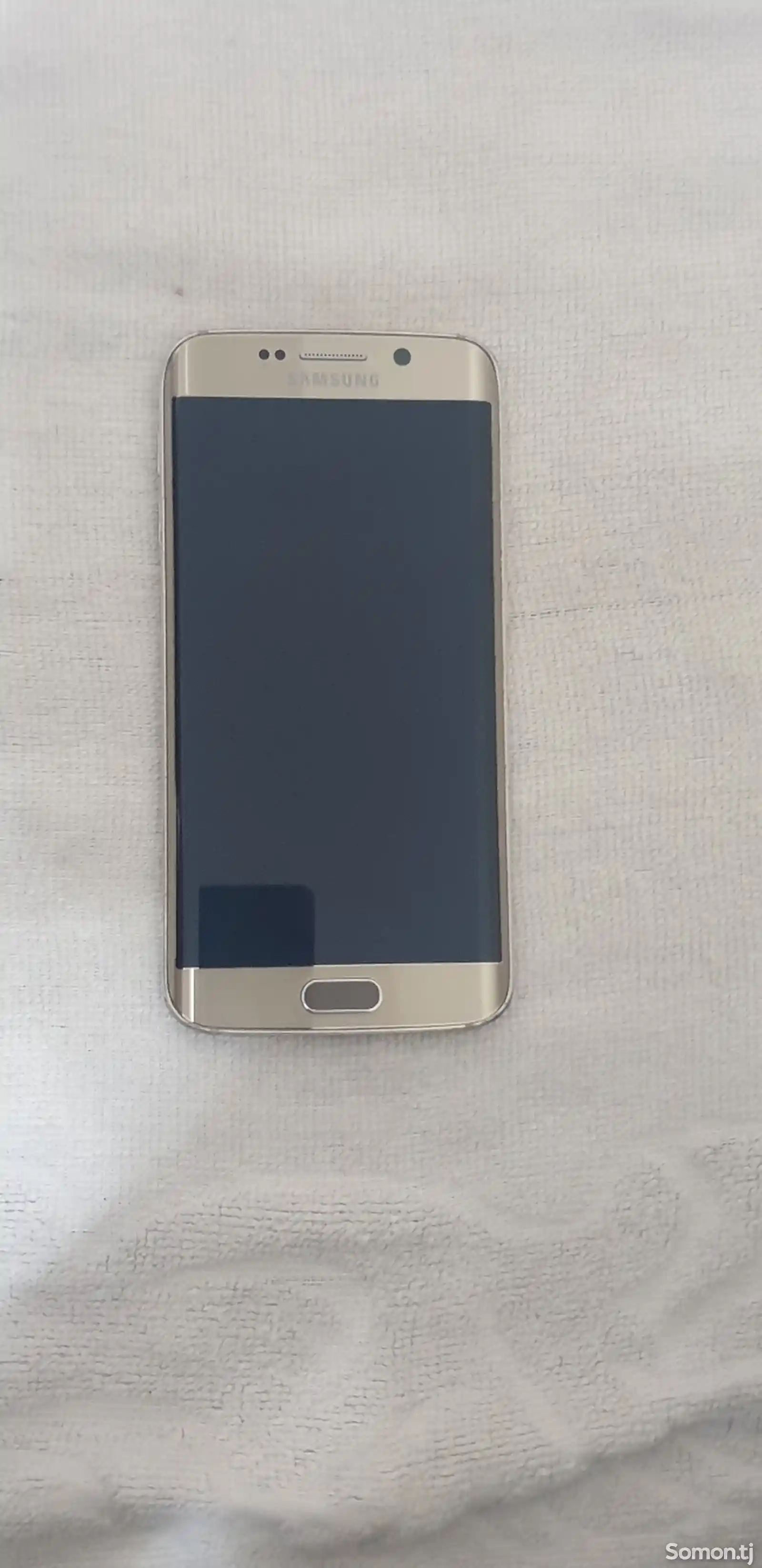 Samsung Galaxy S6 edge-1