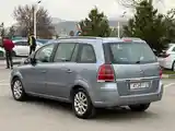 Opel Zafira, 2005-2