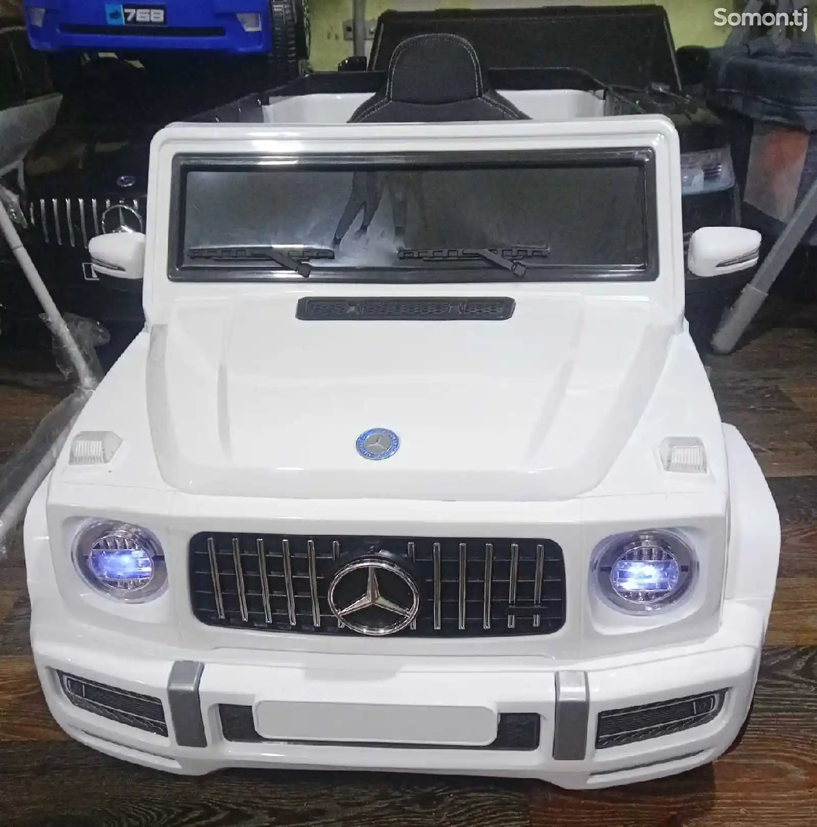 Детский электромобиль Mercedes-Benz AMG-3