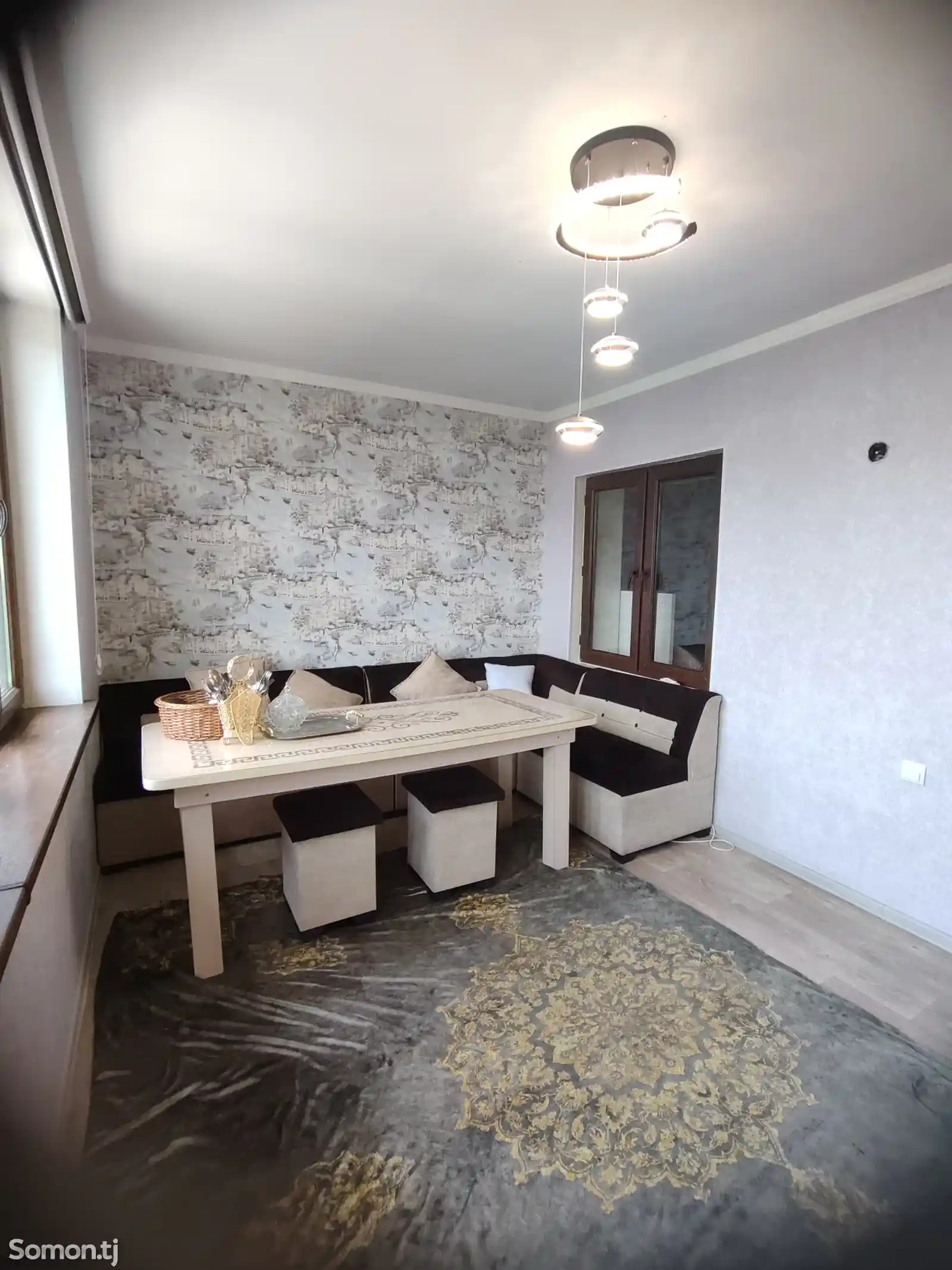 4-комн. квартира, 2 этаж, 92 м², Хукумат-12