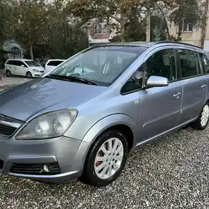 Opel Zafira, 2007