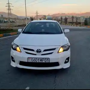 Toyota Corolla, 2012