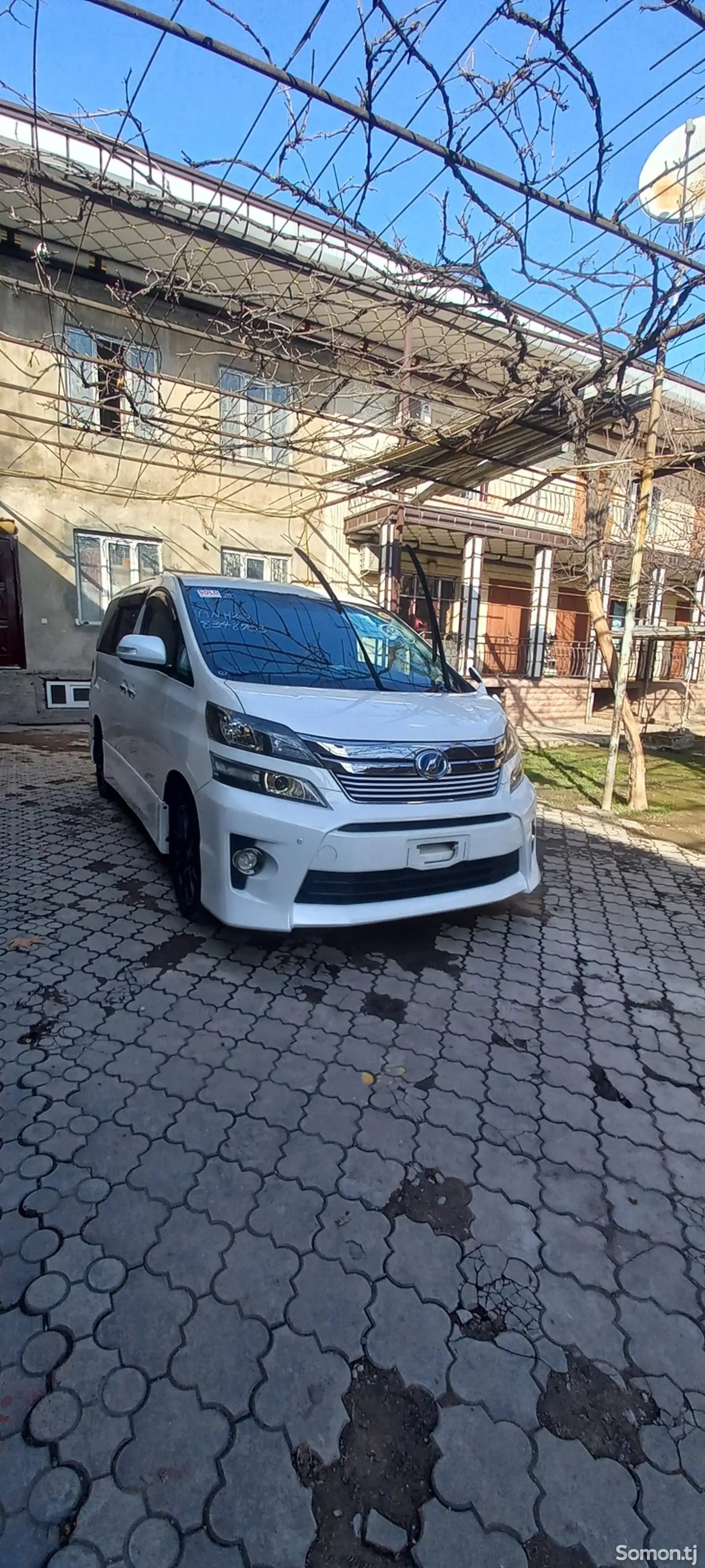 Toyota Vellfire, 2014-1