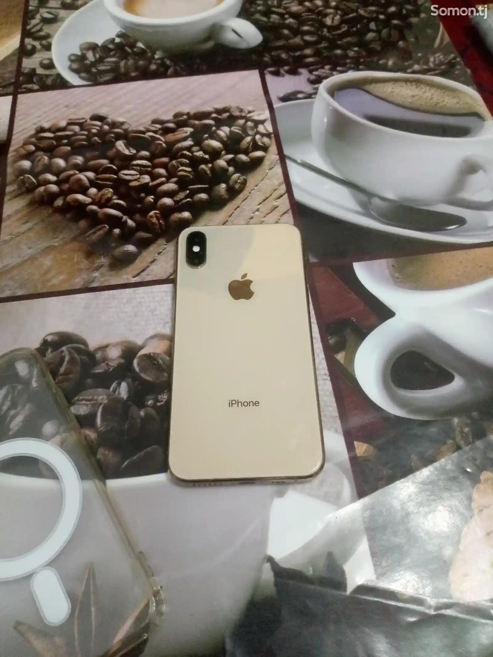 Apple iPhone Xs, 256 gb, Gold-2