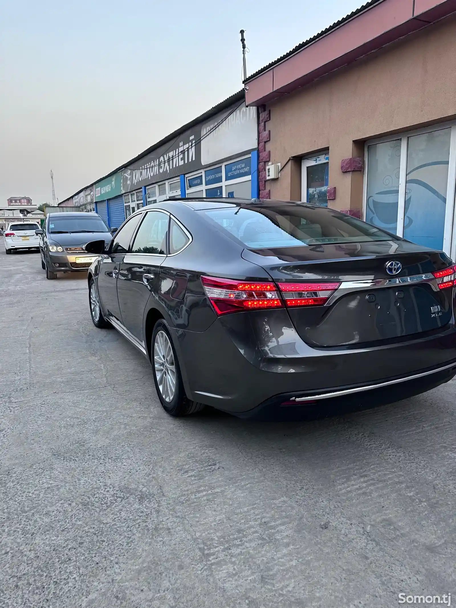 Toyota Avalon, 2015-6