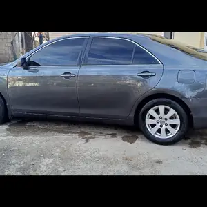 Toyota Camry, 2008