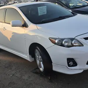 Toyota Corolla, 2011