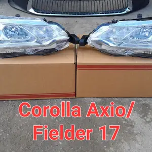 Фары на Toyota Corolla Axio