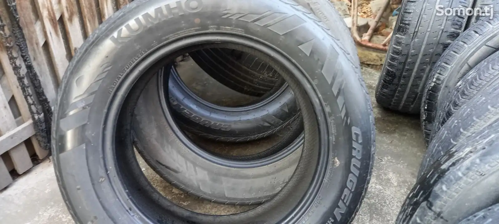 Покрышка R18 Kumho Crugen-1