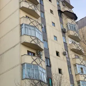 3-комн. квартира, 1 этаж, 75 м², сино