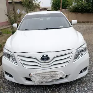 Toyota Camry, 2009