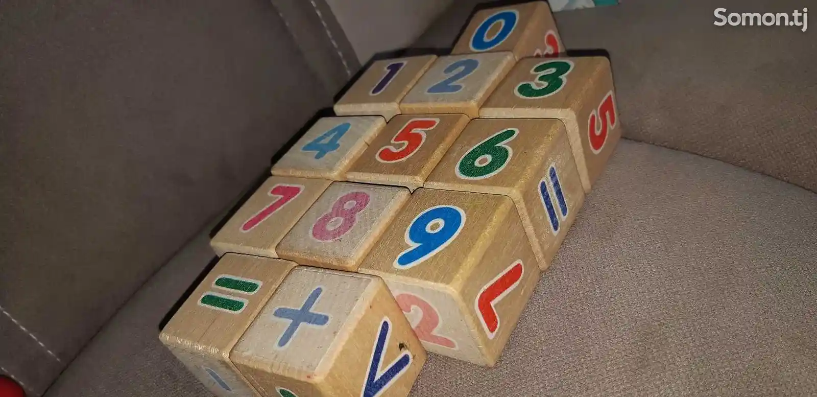 Деревянные кубики цифры-2