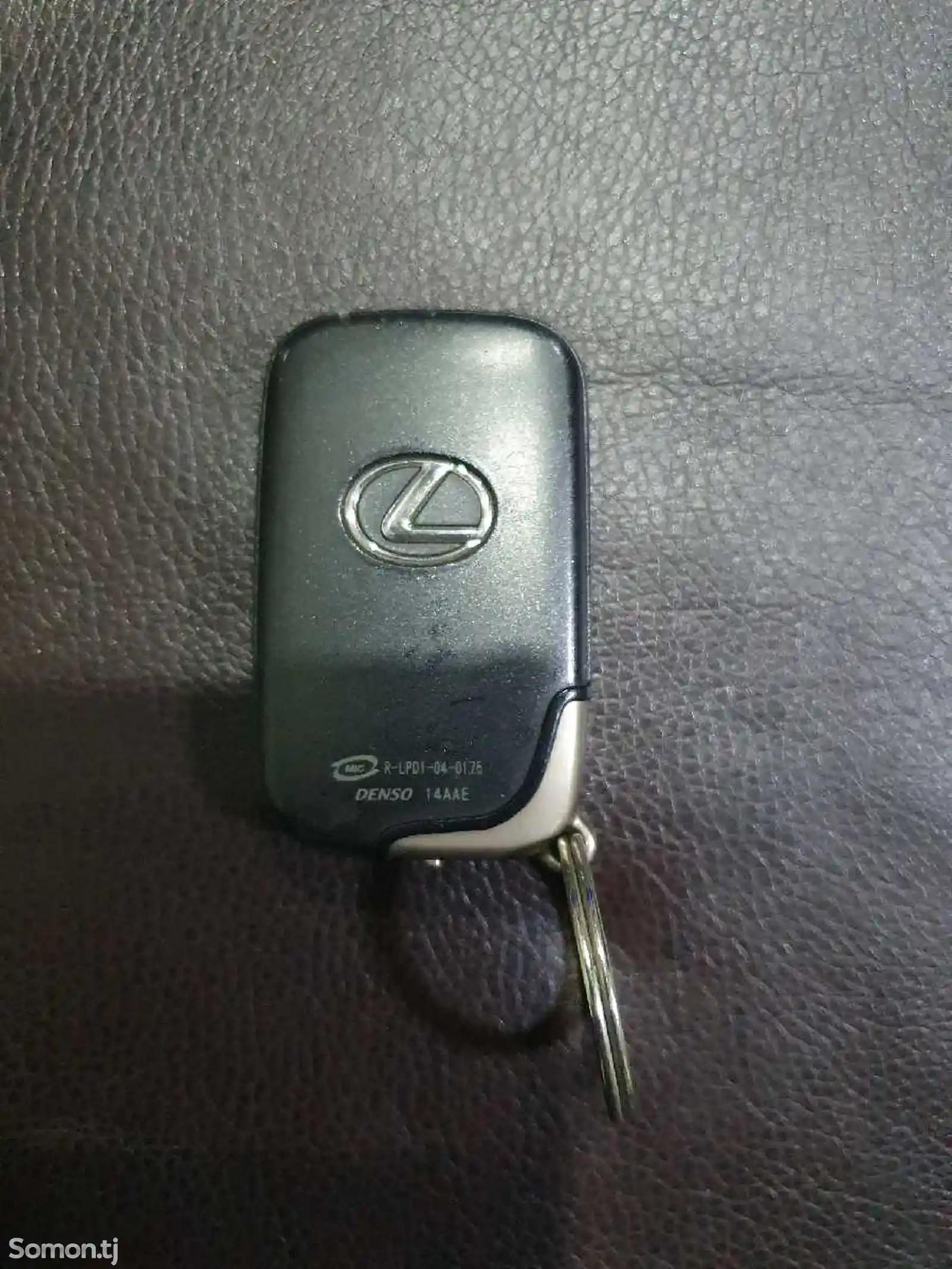 Ключ от Lexus GS-2