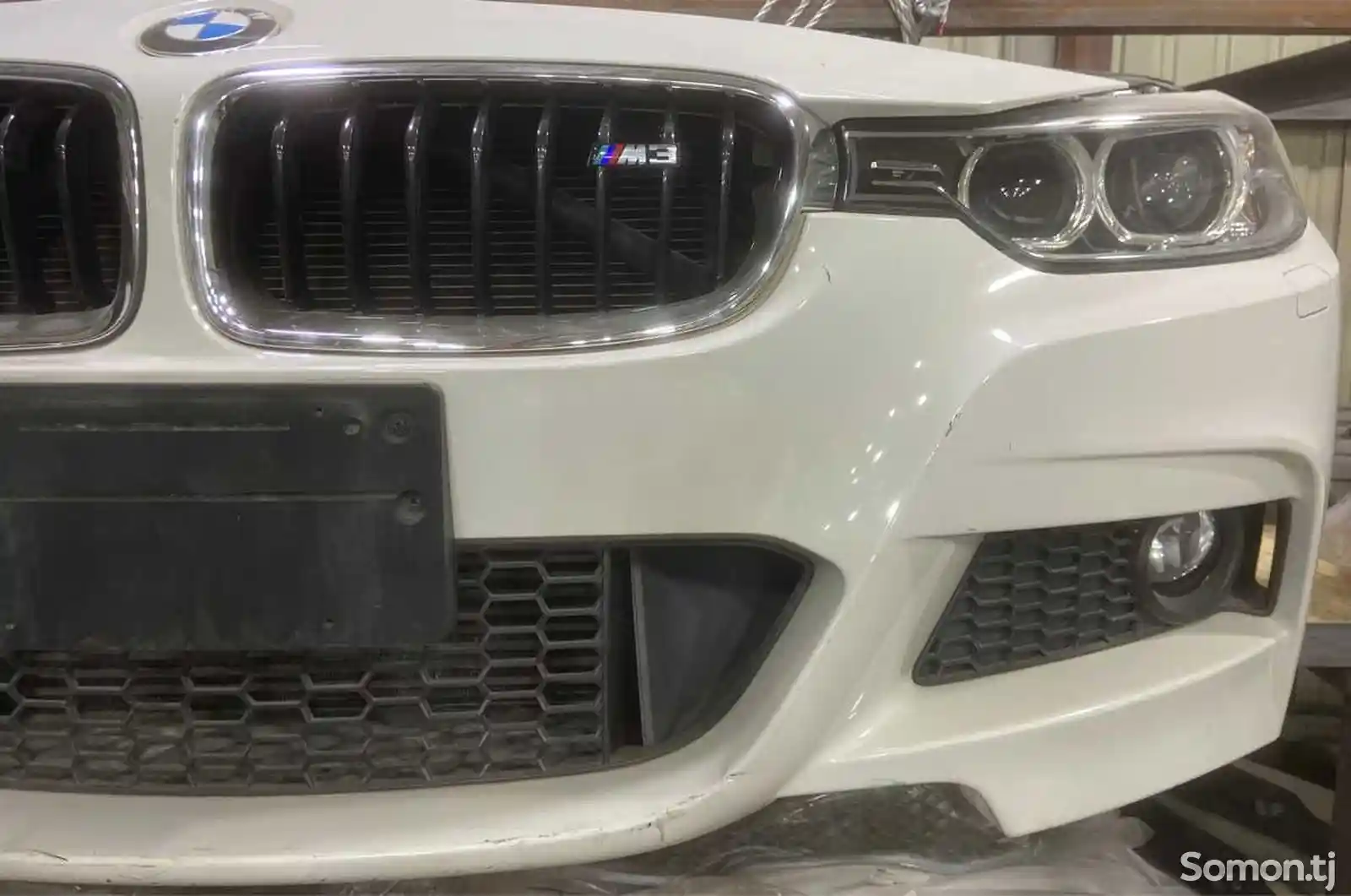 Передний бампер BMW F30 M3-2