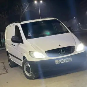 Mercedes-Benz Viano, 2008