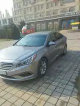 Hyundai Sonata, 2016-4