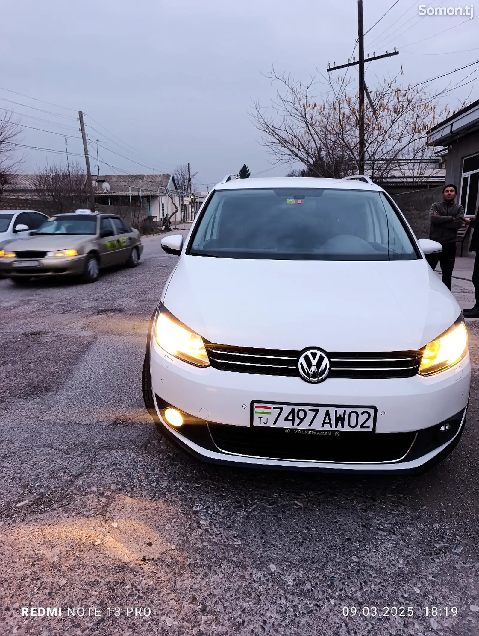 Volkswagen Touran, 2012-1