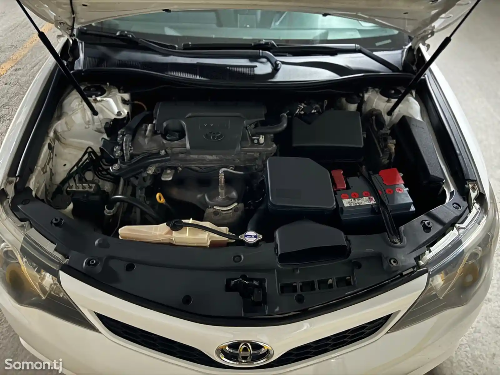 Toyota Camry, 2013-8