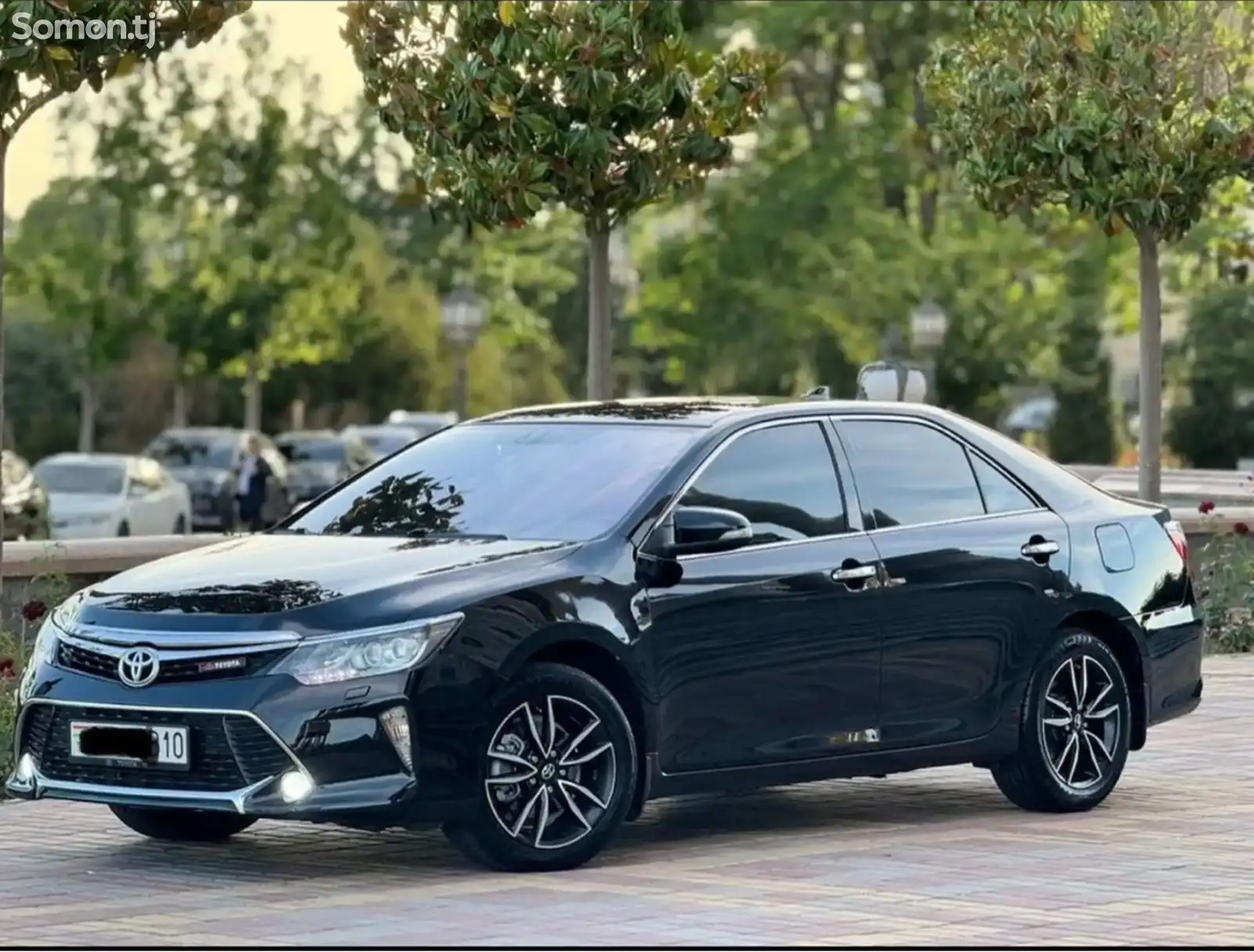 Toyota Camry, 2017-1