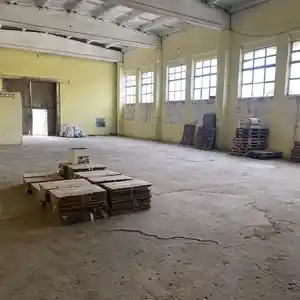 Помещение под склад, 300м², Дорожная, конечная остановка маршрутки 3а