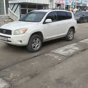 Toyota RAV 4, 2008