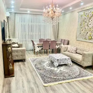 2-комн. квартира, 12 этаж, 65м², Дом печать пайкар