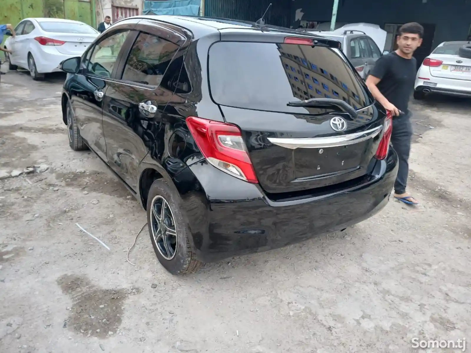 Toyota Vitz, 2016-5