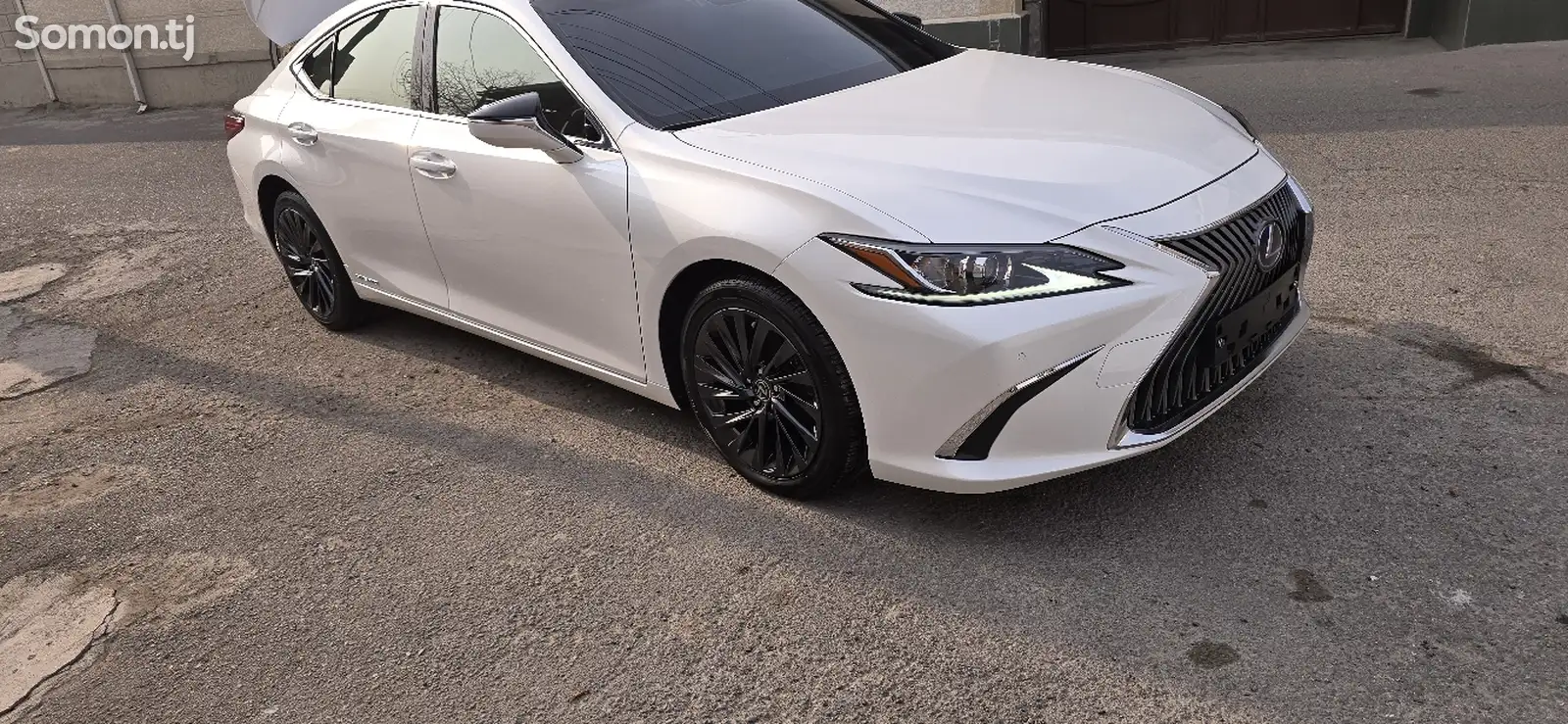 Lexus ES series, 2019-1