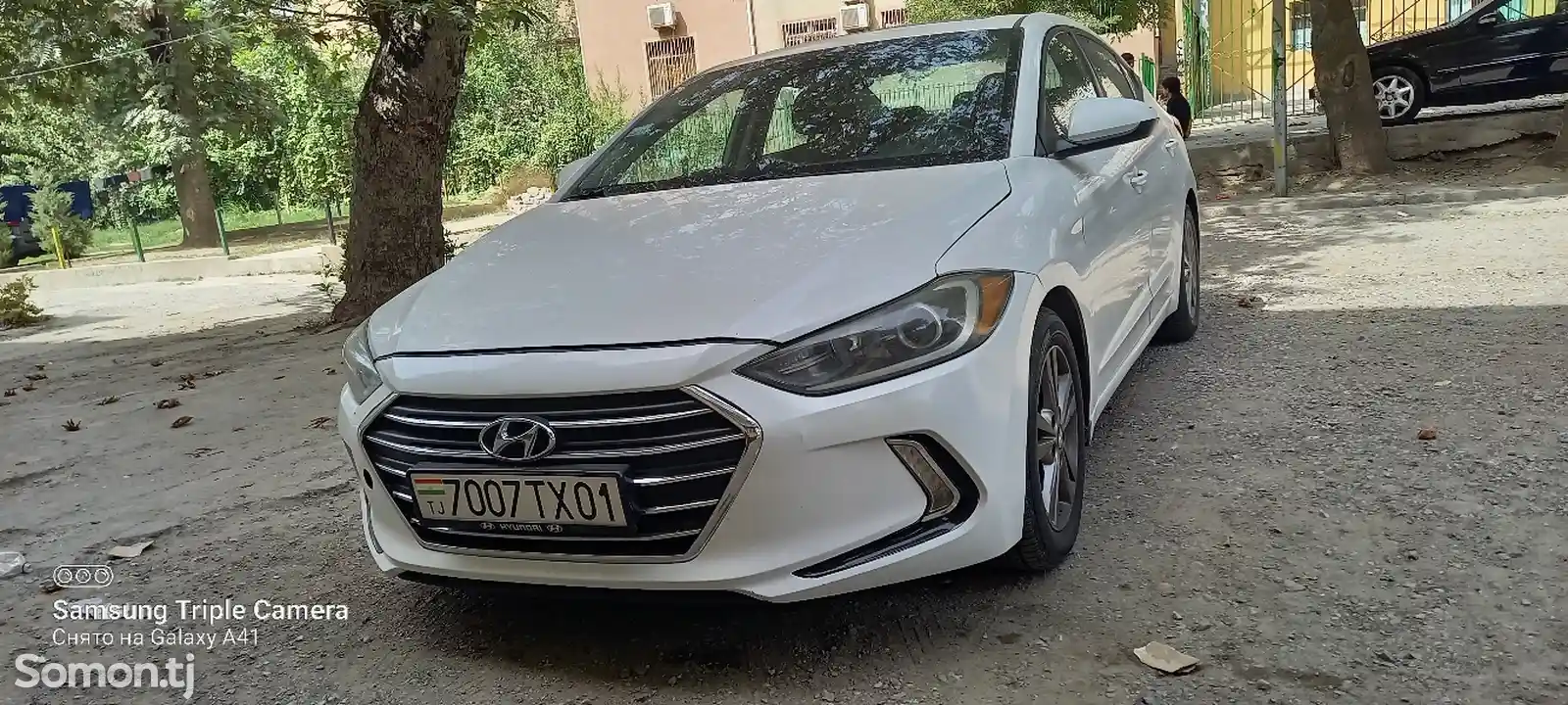 Hyundai Elantra, 2017-1