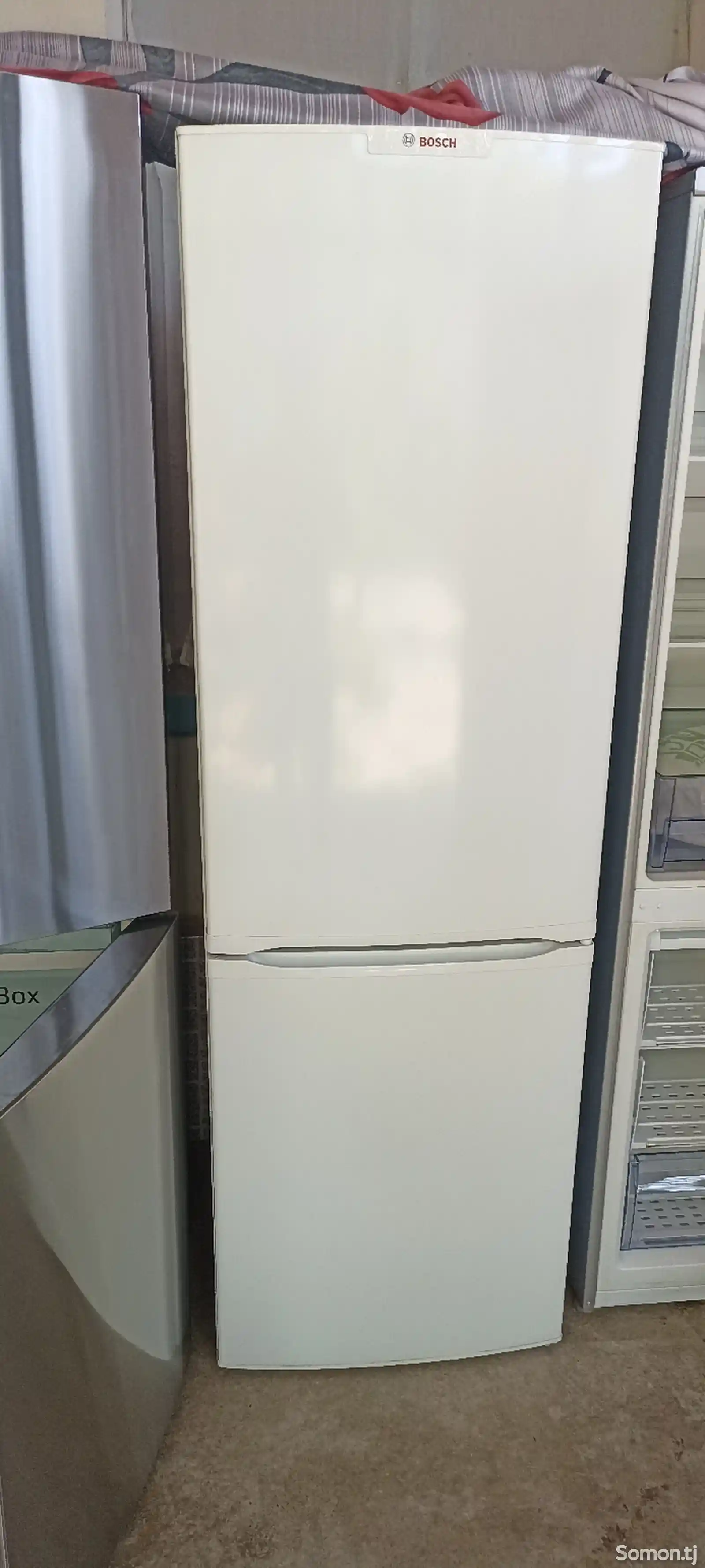 Холодильник Ford-1