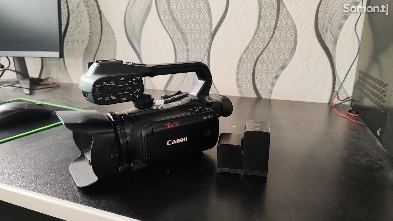 Видеокамера Canon xa35-4