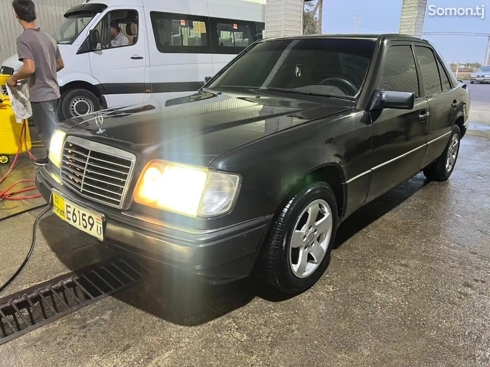 Mercedes-Benz W124, 1994-6