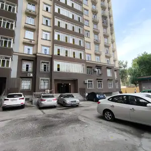 2-комн. квартира, 1 этаж, 51м², 91мкр