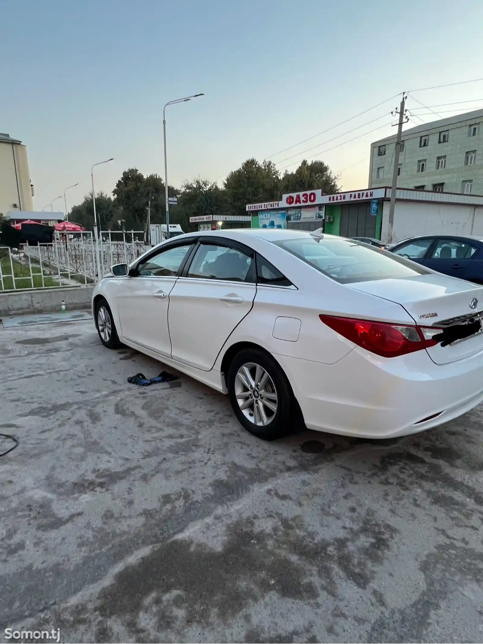 Hyundai Sonata, 2010-2