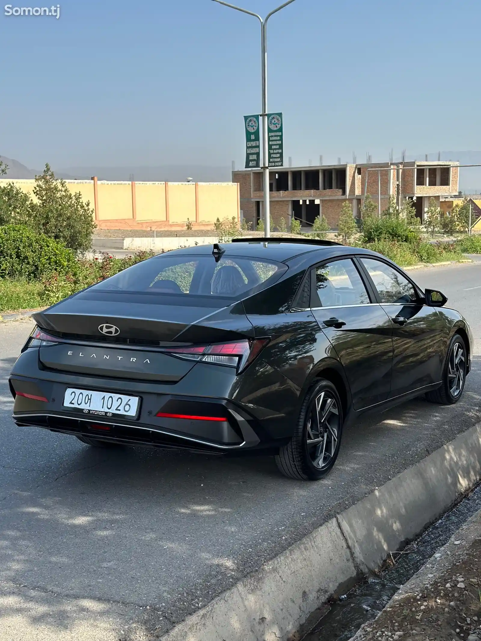 Hyundai Elantra, 2024-5