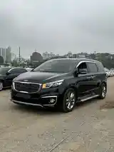 Kia Carnival, 2015-2