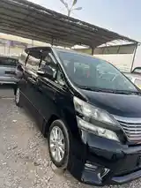 Toyota Vellfire, 2014-8