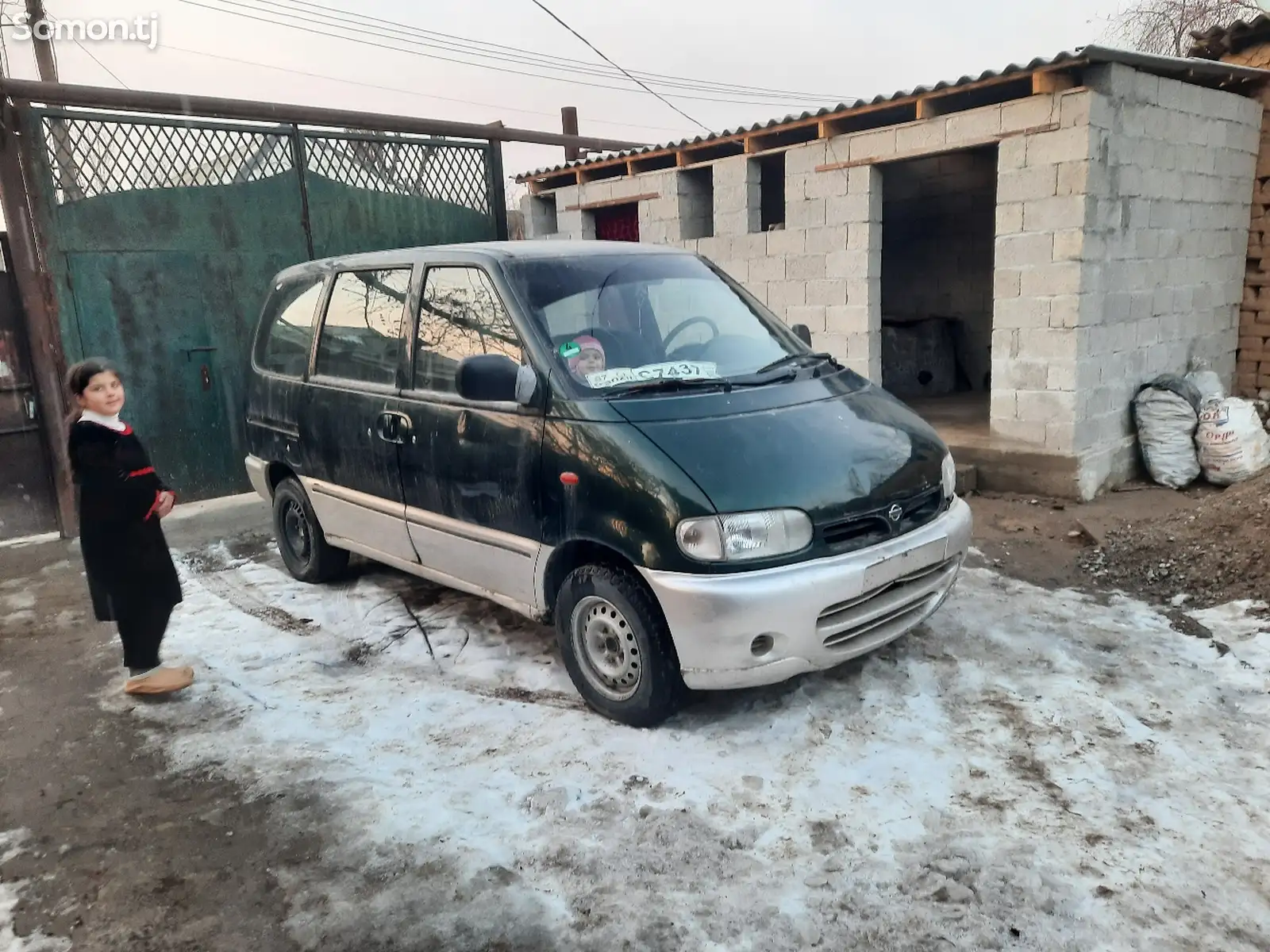 Nissan Serena, 1998-1