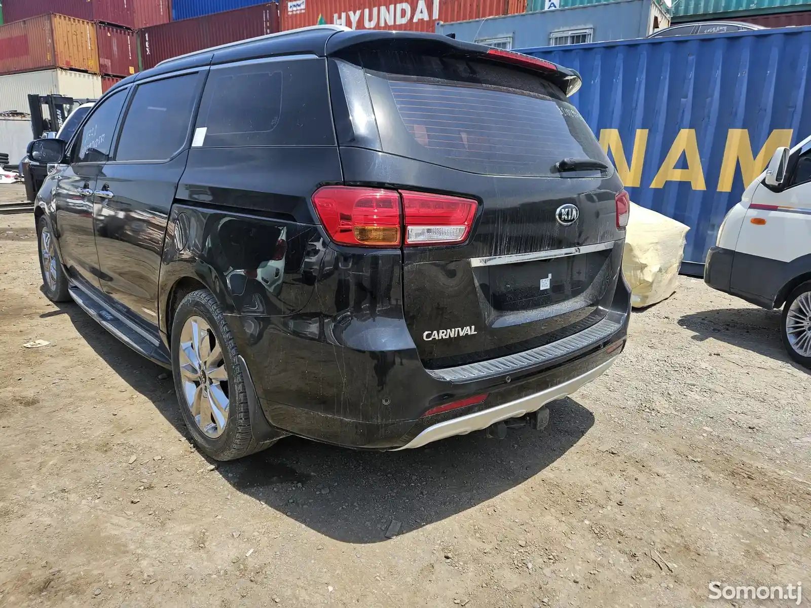 Kia Carnival, 2015-2