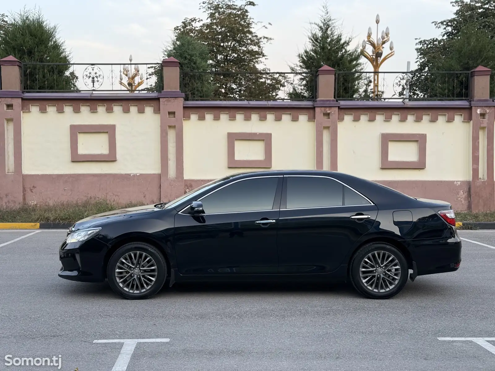 Toyota Camry, 2015-4