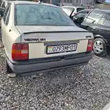 Opel Vectra A, 1990-3